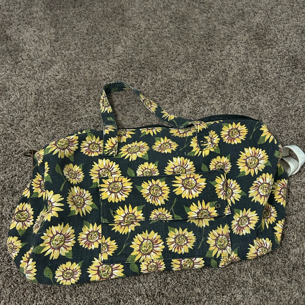 Sunflower duffle bag!